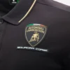 Automobili Lamborghini Squadra Corse Herren-Poloshirt in Schwarz Automobili Lamborghini Squadra Corse Herren-Poloshirt in Schwarz