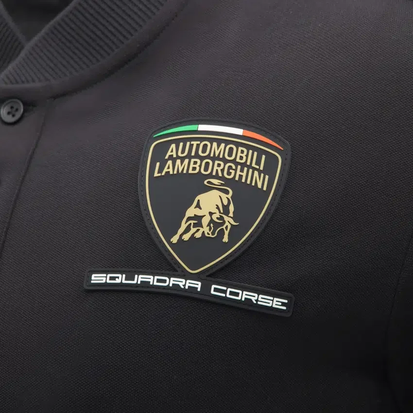 Automobili Lamborghini Squadra Corse Herren-Poloshirt in Schwarz Automobili Lamborghini Squadra Corse Herren-Poloshirt in Schwarz