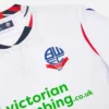 Bolton Wanderers FC 2025/26 Heim-Trikot für Erwachsene Bolton Wanderers FC 2025/26 Heim-Trikot für Erwachsene