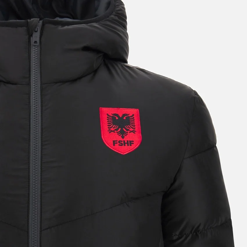 Bomberjacke der albanischen Nationalmannschaft FSHF 2026/27 Herren Bomberjacke der albanischen Nationalmannschaft FSHF 2026/27 Herren