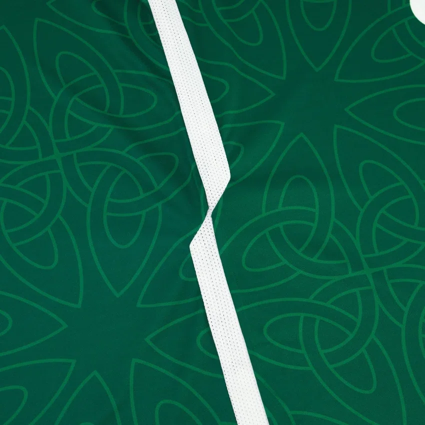 Irland Cricket-Nationalmannschaft 2026/28 ODI Junior-Langarm-Hemd Irland Cricket-Nationalmannschaft 2026/28 ODI Junior-Langarm-Hemd
