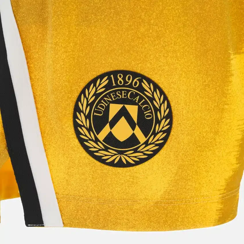 Udinese Calcio 2025/26 Dritte Shorts für Erwachsene Udinese Calcio 2025/26 Dritte Shorts für Erwachsene