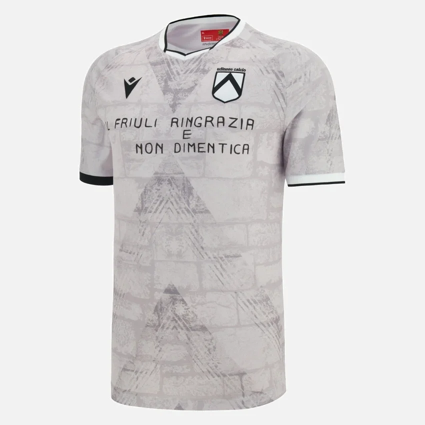 Udinese Calcio 2025/26 Heimtrikot zum 50. Jahrestag des Erdbebens Udinese Calcio 2025/26 Heimtrikot zum 50. Jahrestag des Erdbebens